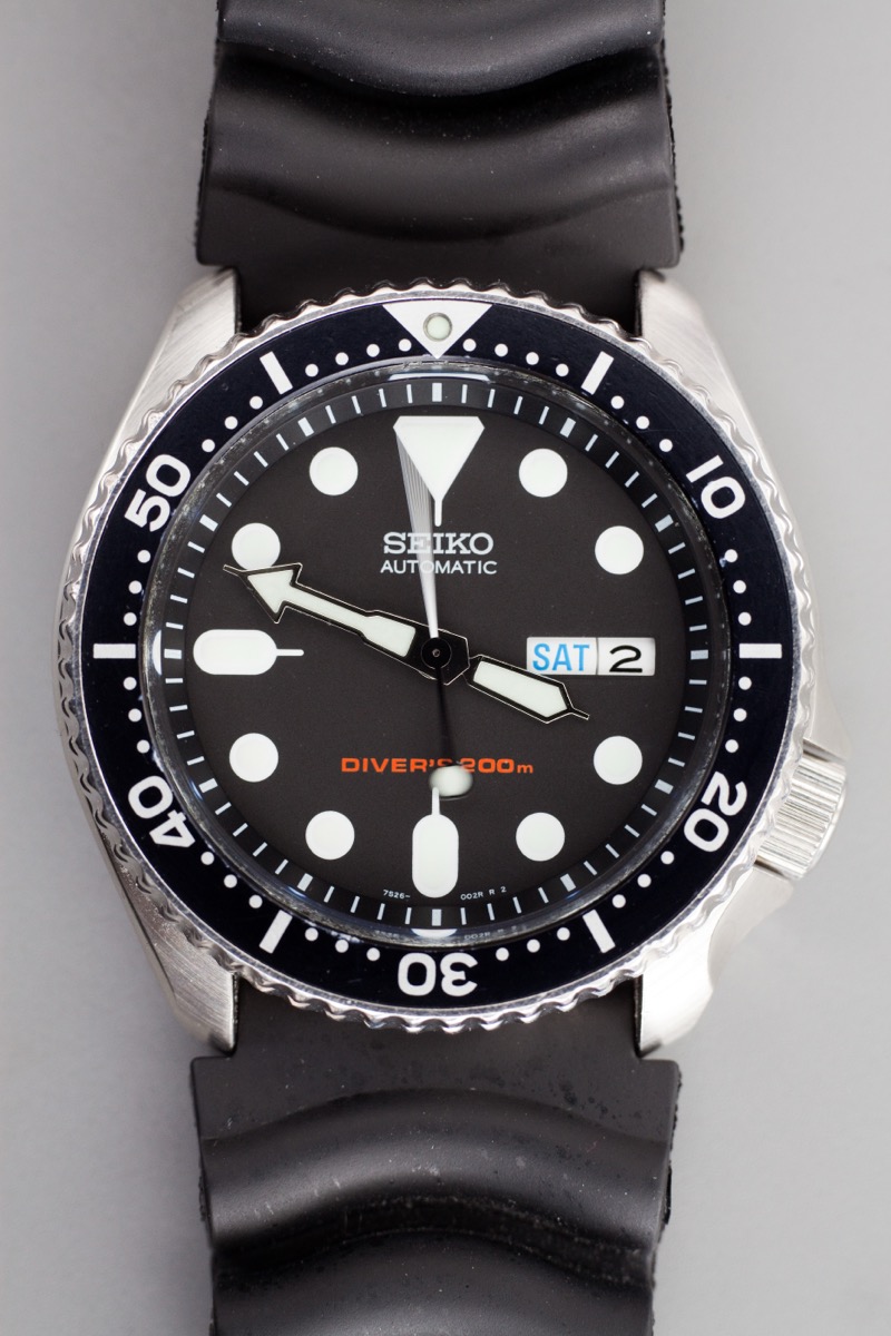 Seiko SKX007, reloj deportivo icónico de la familia de movimientos Seiko que evolucionó hacia el 6R35