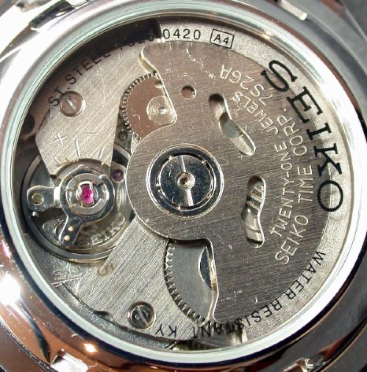 Movimiento automático Seiko 7S26, antecesor directo del calibre NH70